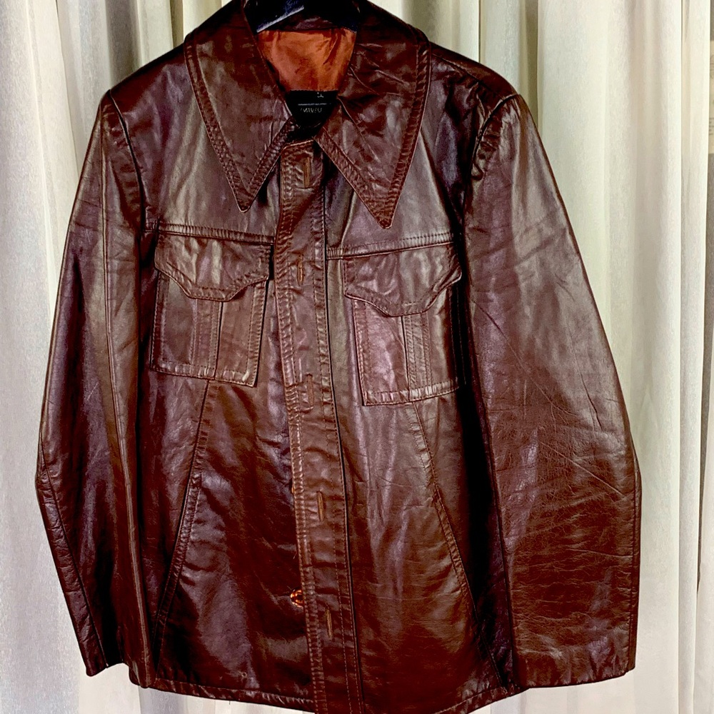 Vintage Mark IV 5 button leather coat Men Size 42